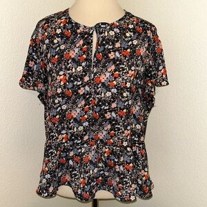 Cute Gap Top Blue Floral Size Small